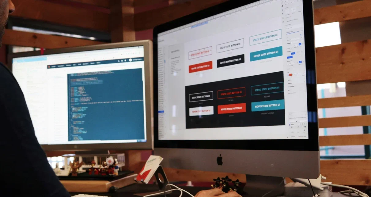 Большинство российских компаний предпочитают давать задачи специалистам на аутсорсе 
